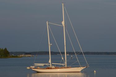 58' Custom 1994 Yacht For Sale